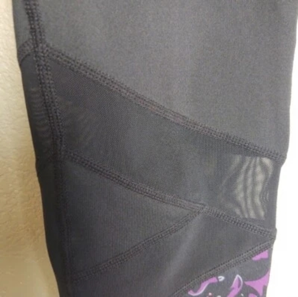 Gaiam Black and Purple Patterned Leggings Size L - Picture 7 of 8